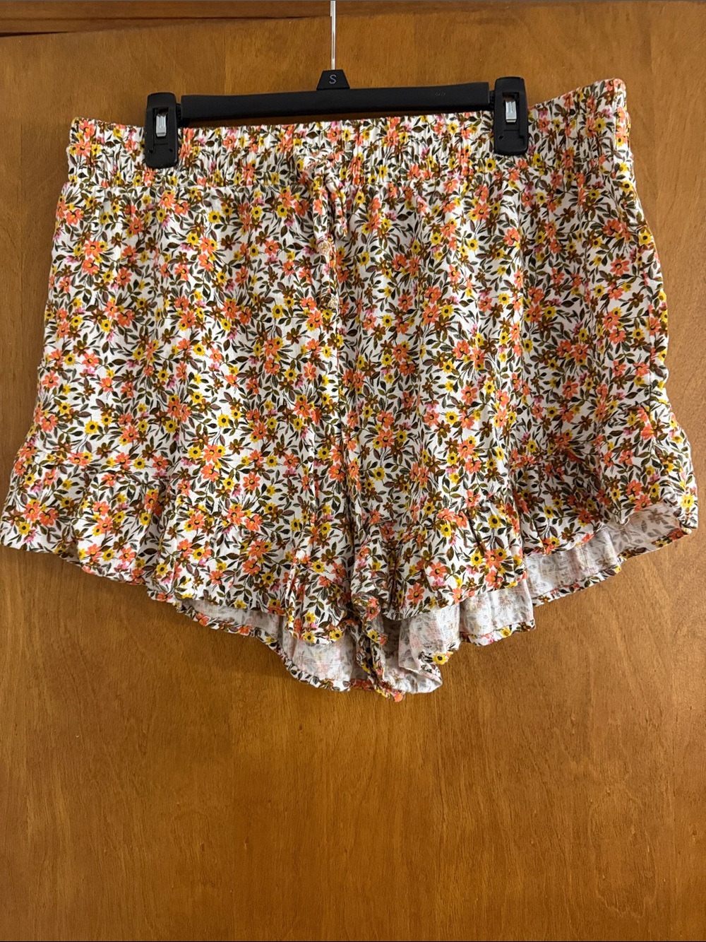wild fable White Floral Ruffle Hem Shorts with Orange & Green Print